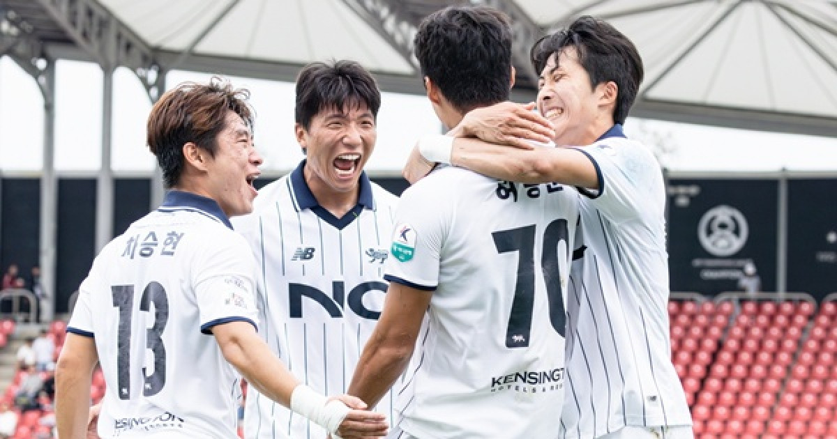 'PO 레이스 본격 시동' 서울 이랜드, 홈에서 화성 잡고 상승세 잇는다