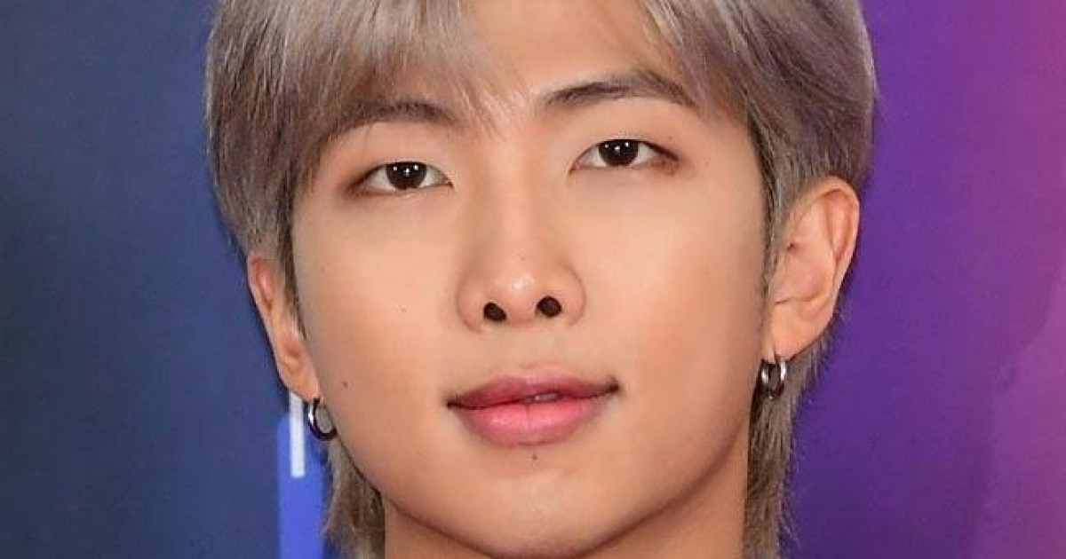 BTS RM “결혼, 외로움 피하는 도피처 아냐…정답 없는 시대 살고 있다”
