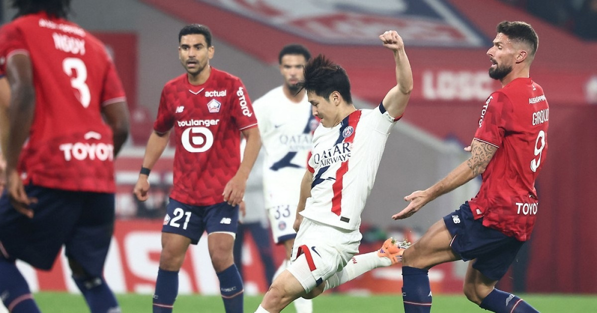 '시즌 첫 풀타임' 이강인, 아쉬운 실수…PSG, 릴과 1-1 무