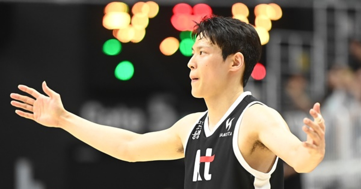 '김선형 결승 자유투' KT, 연장 혈투 끝에 현대모비스에 74-73 승리
