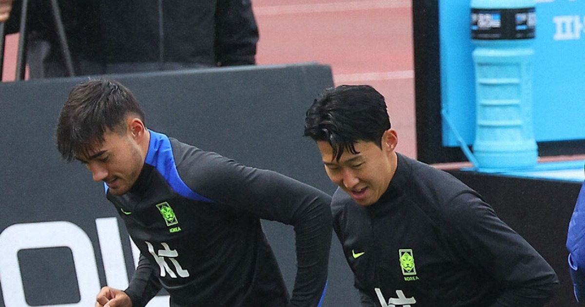 [SPO 현장] 홍명보호 '꼰대 문화' 저격 아니다...카스트로프 공식 해명 "나이 불문, 서로 돕는 문화 말하려던 것"