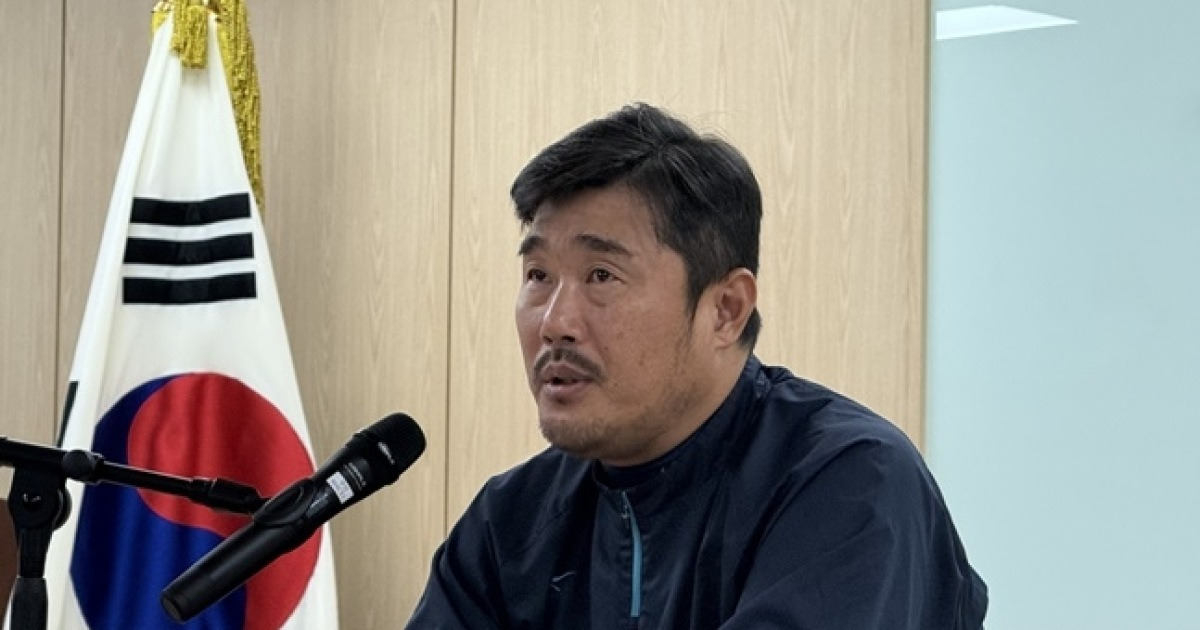 '아...' 이호준 감독 끝내 눈시울 붉혔다, 김형준 골절되고도 홈런→"그 손으로 어떻게 홈런 쳤나" [대구 현장]
