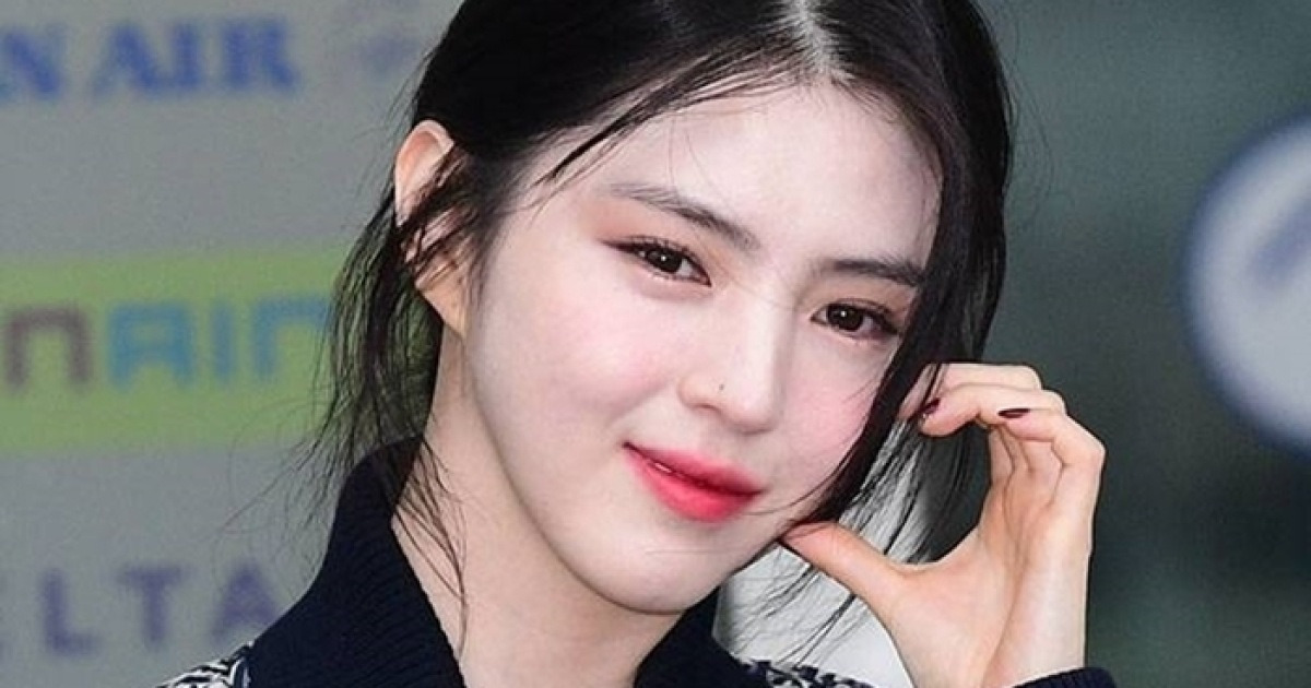 한소희 측 “이준석 SNS에 ‘좋아요’? 실수였다” 해명[공식]