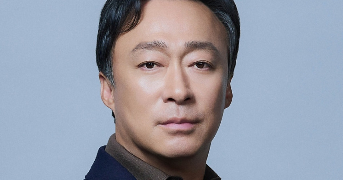 추석 연휴 극장가엔 이성민 