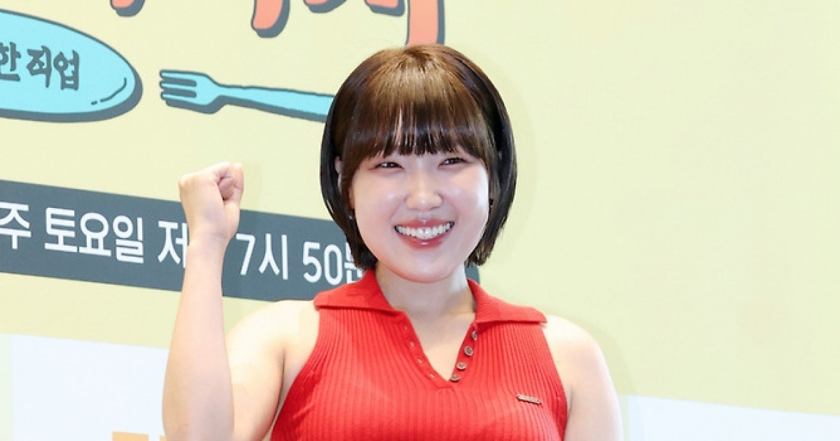 이은지, 식은땀 뻘뻘..건강 이상으로 '가요광장' 생방 불참 [스타이슈]