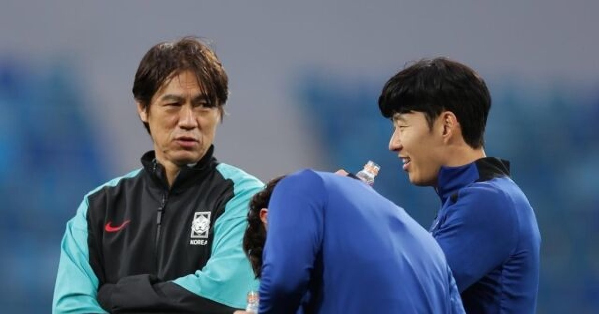 "손흥민의 훌륭한 기록, 진심으로 축하한다"…홍명보 감독, "다른 기록도 손흥민이 가져갔으면 좋겠다"