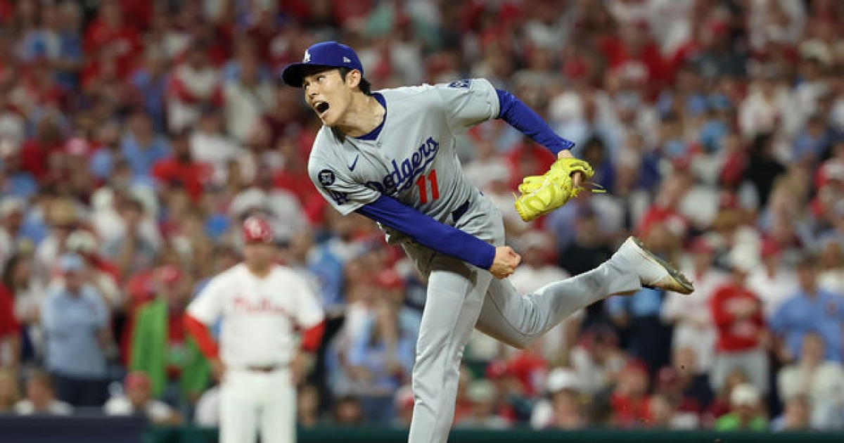 한때 먹튀 될 뻔했던 사사키, 다저스 마무리로 신분 상승…"필요할 때 가장 믿는 투수" 로버츠도 반했다