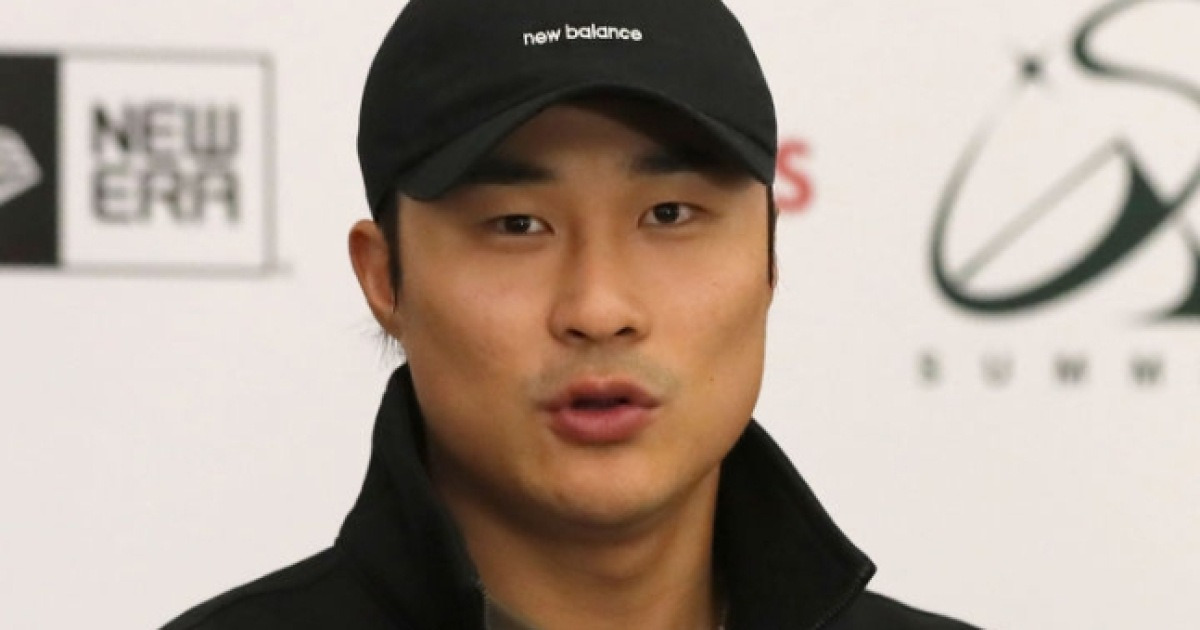 '귀국' 김하성, 2번째 FA냐 잔류냐... 4년 1135억 계약설도 나왔다 'ATL 팬도 갑론을박'