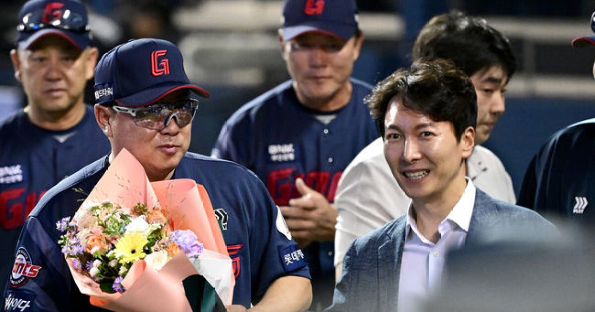 김태형 3년차에 비로소 FA 선물?…박찬호? 강백호? ‘큰 손’ 롯데가 100억 시장에 참전하나