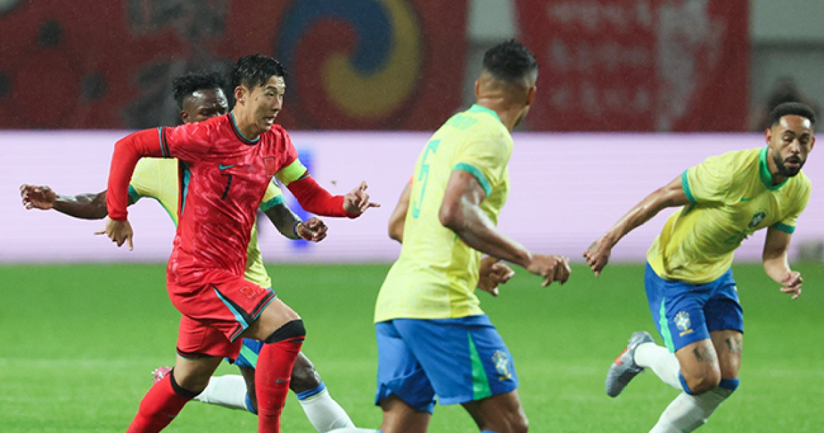 'A매치 137경기' 손흥민, 한국 男축구 최다 출전 신기록…이재성 센추리클럽 가입