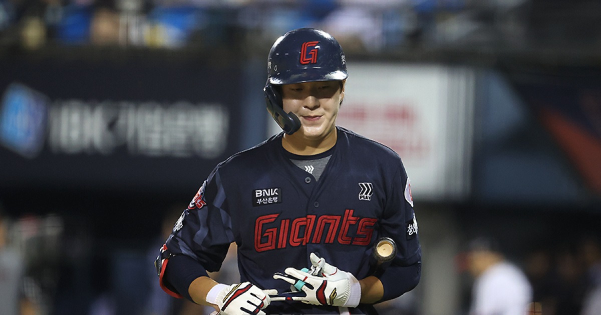 롯데 강백호 대전 참전? 어쩌면 이 선수에 달렸다… MLB도 호평했던 재능, 김태형 합격점 받을까