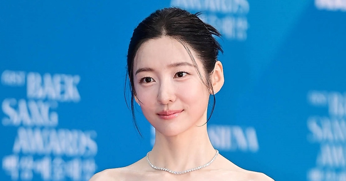 박지현, 때아닌 열애설 일축…"지인 부부와 여행 간 것" [공식]