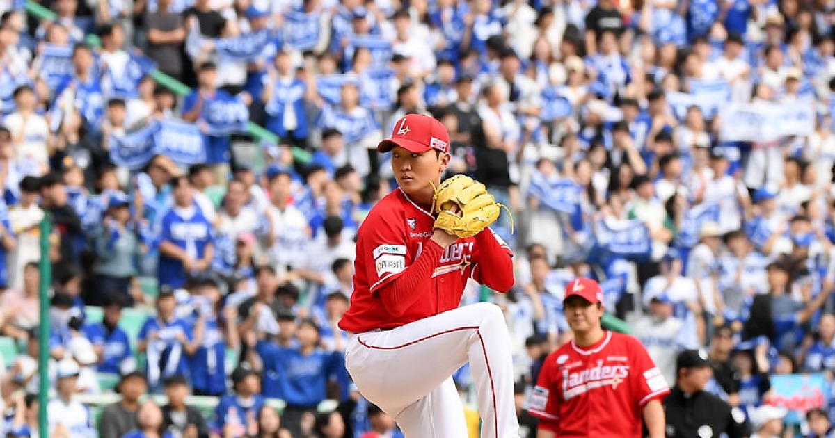 'KKKKKK' KBO 최초 기록 쓰고도 3⅓이닝 조기 강판…왜?[준PO 현장]