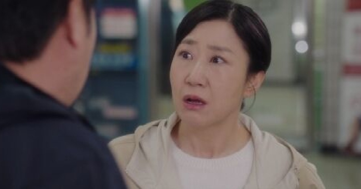 라미란, 전남편 윤경호와 일촉즉발 재회…"돈에 미친 괴물" [달까지 가자](종합)