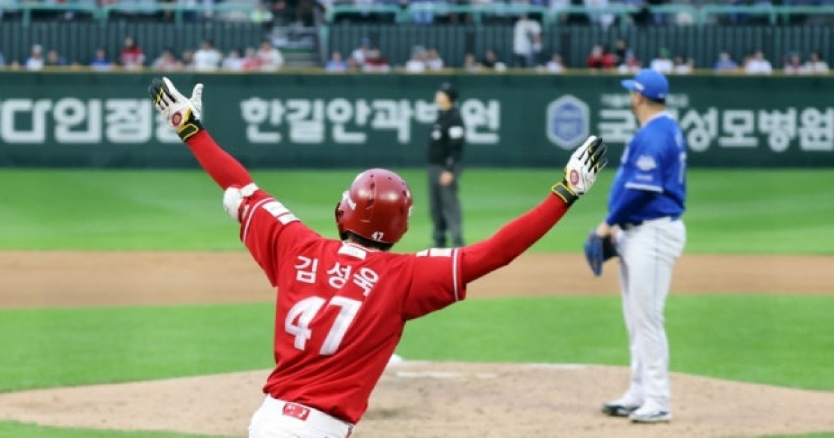 '9회말에 후라도는 왜?' 박진만 감독의 변 "동점되면 올릴 예정, 3차전 선발은 원태인" [인천 현장]