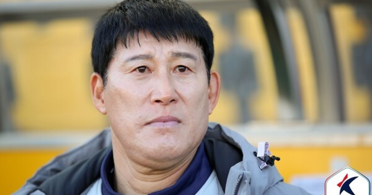 "죄송합니다" 김포, 고정운 감독, "홈에서 승률 상당히 떨어져"...김포, 외나무다리서 서울 이랜드에 0-1 패배