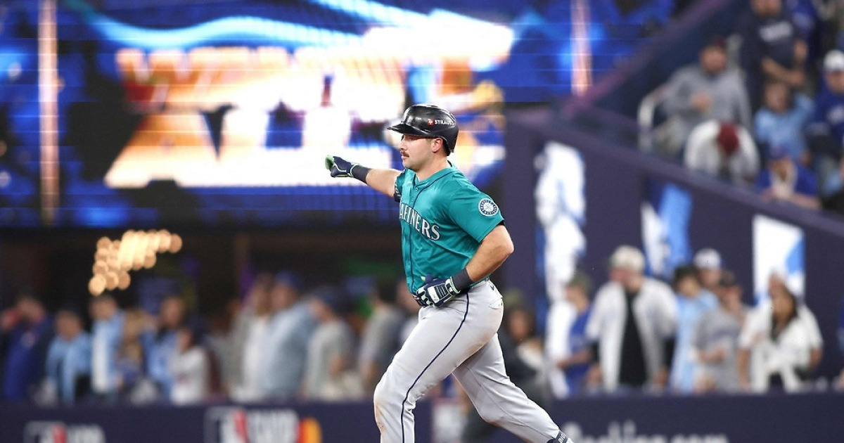 MLB 시애틀, 토론토에 3-1 역전승…ALCS 1차전 기선제압