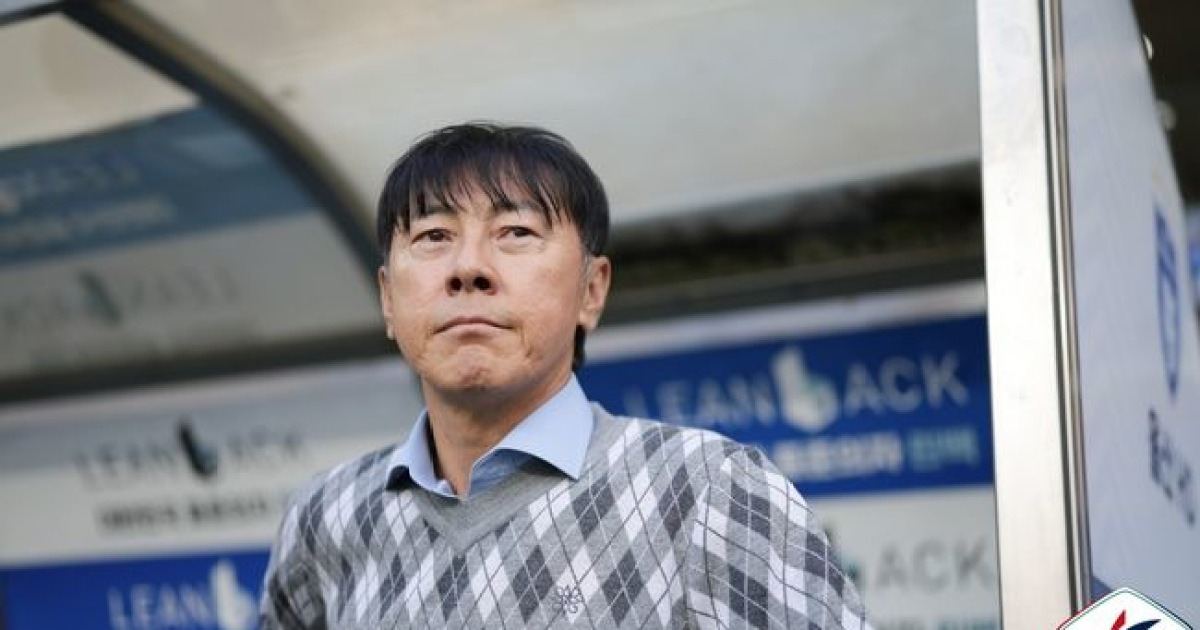 신태용 경질하고 클라위버르트 선임한 인니, 월드컵 본선 실패로 뒤집어졌다..."축협 회장 꺼져라"