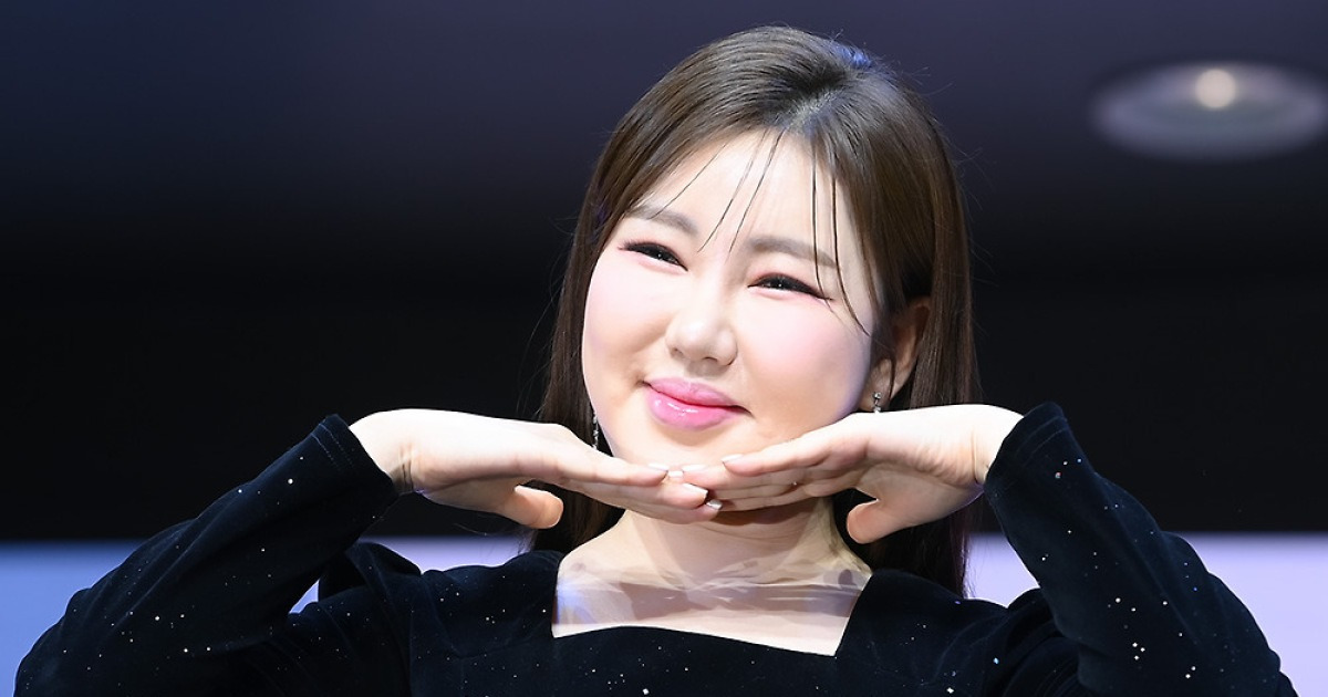 '재산 200억설' 송가인, 자가 아닌 전세 산다…