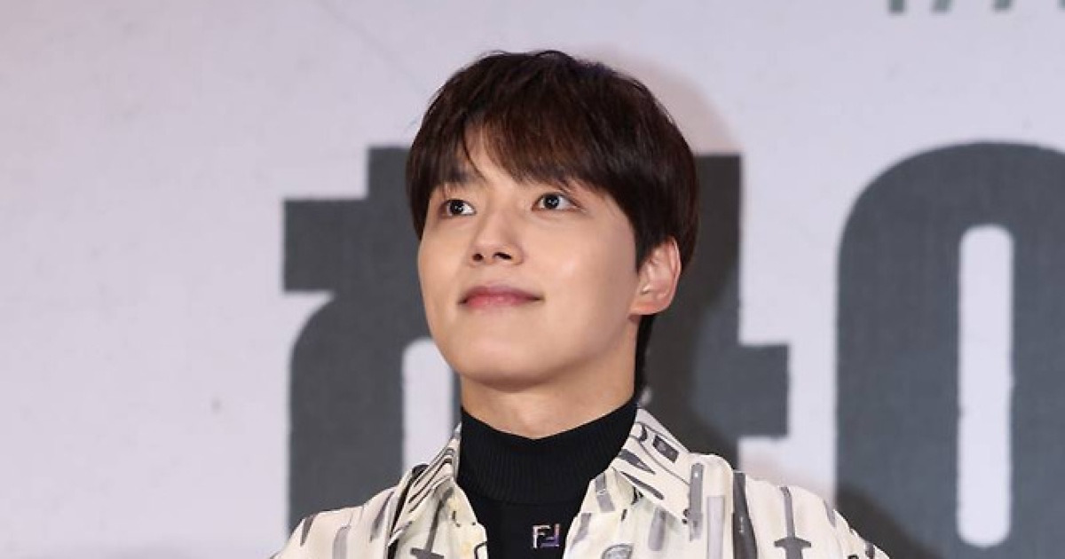 여진구, 자필편지로 입대 발표 “단단해져 돌아오겠다”