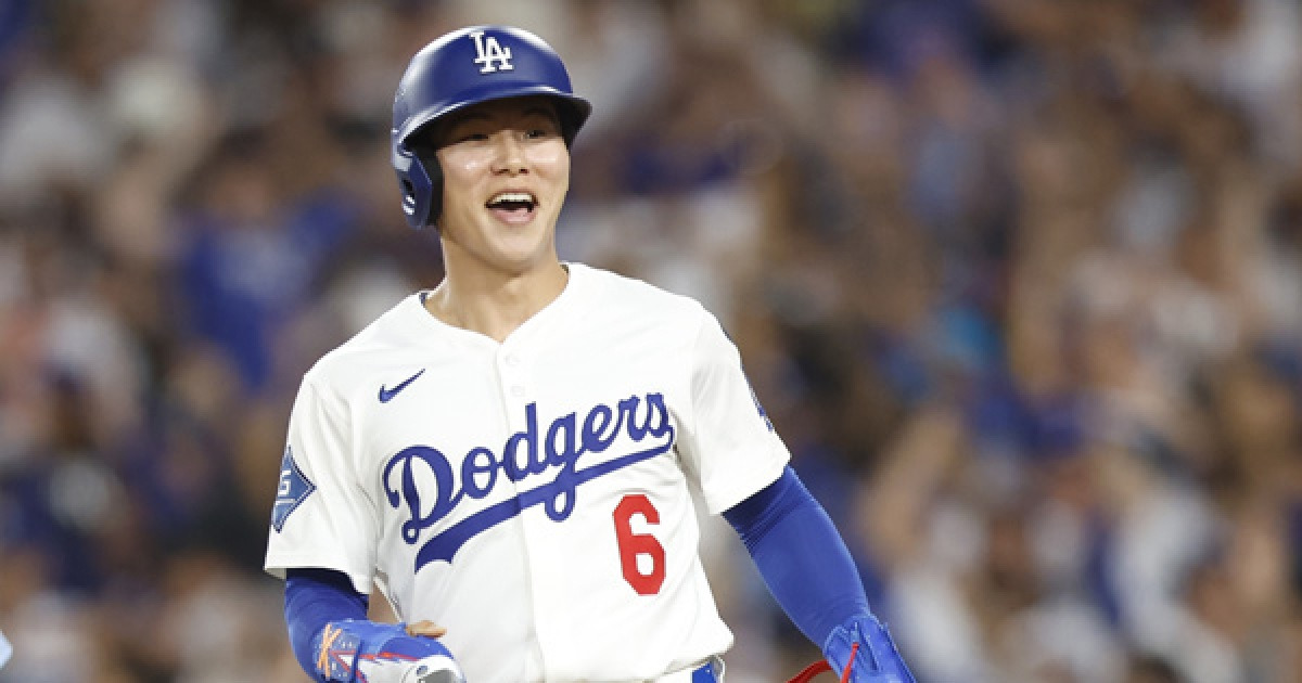 다저스, 김혜성 포함 26인 로스터 발표...투수 한 명 추가 [NLCS]