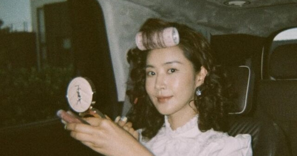 "우리 엄마 신혼여행 사진 아니야?"…유리, 레트로 감성 폭발한 제주 근황