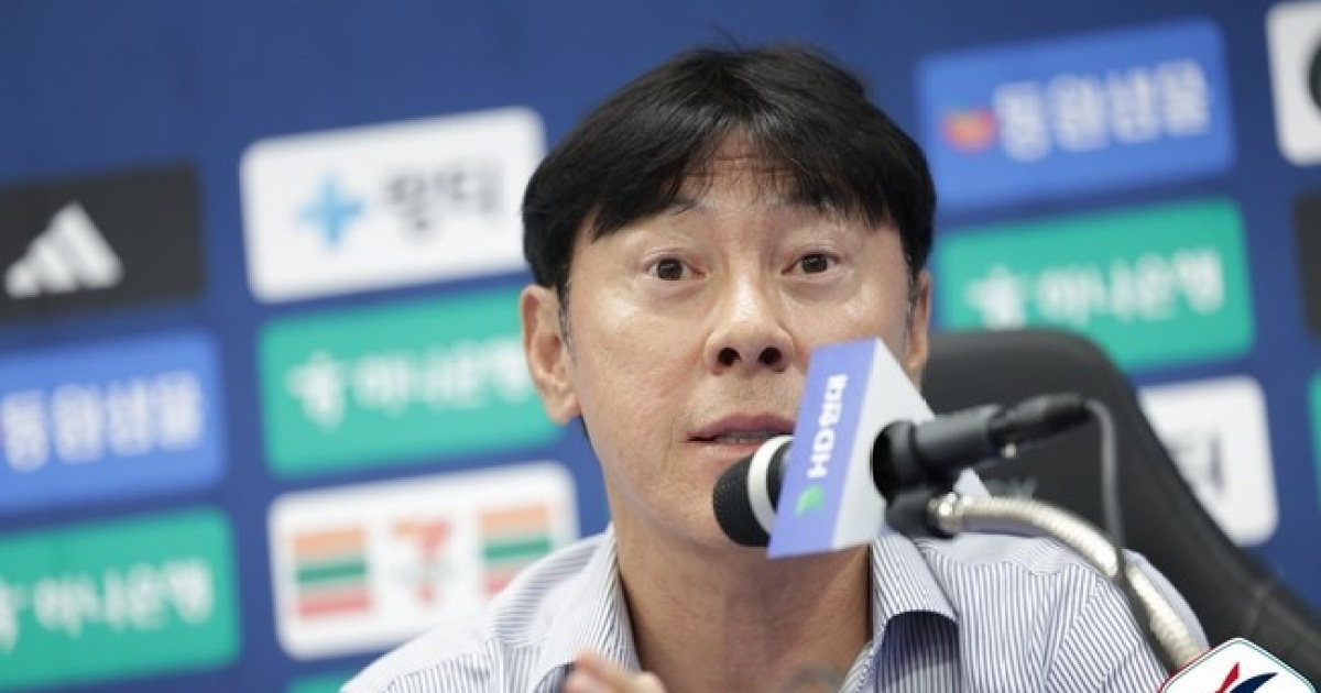 "내 잘못이고 내 불찰"…울산 떠난 신태용 감독, SNS 통해 팬들에게 작별 인사