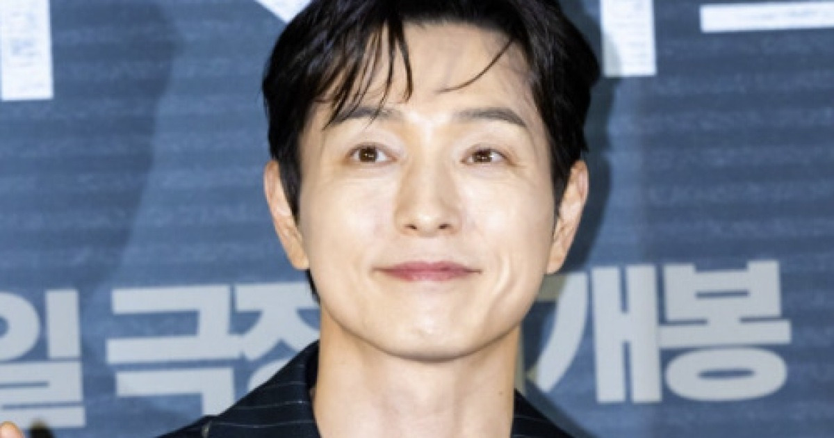 ‘9년 만에 파경’ 정성일, 이혼 아픔 딛고 '열일' 행보..'차기작' 검토 [단독]