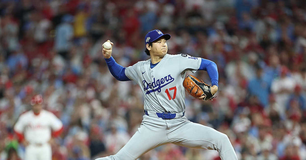 로버츠 전격 결단 “NLCS 4차전 선발 오타니, 7차전 가면 불펜 대기”