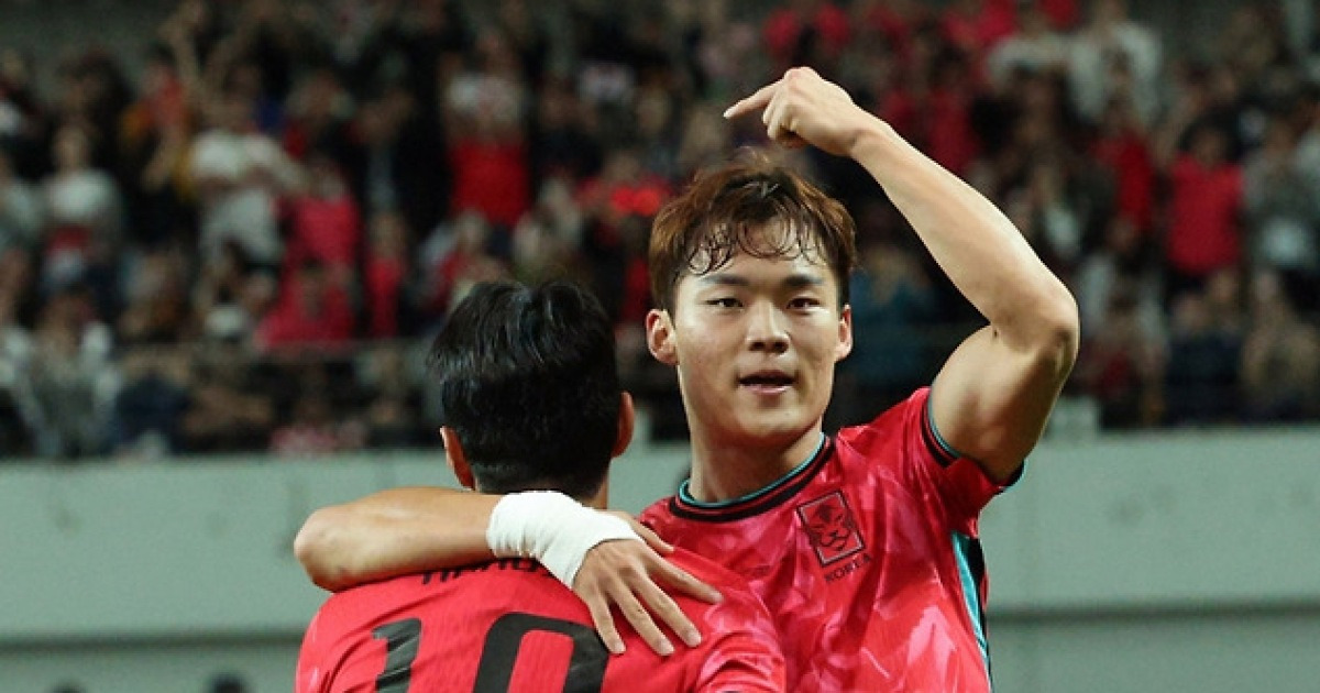 韓 축구 '새 공격 듀오' 떴다, 또 합작골 빚어낸 '동갑내기' 오현규·이강인 [상암 현장]