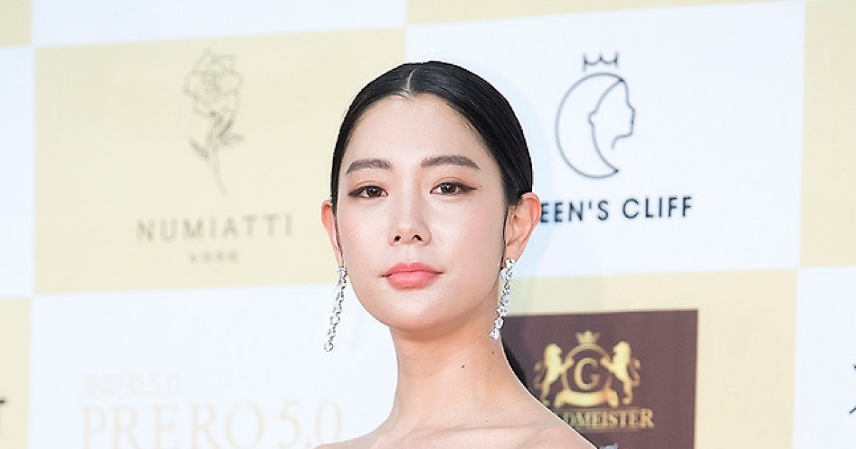 클라라, 지난 8월 협의 이혼…사무엘 황과 6년만에 파경