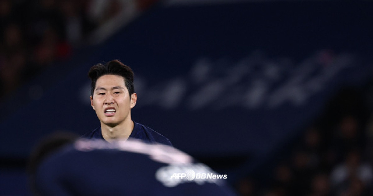 이강인 덕분에 PSG 겨우 비겼다, 골대 강타+동점골 기여... 스트라스부르와 3-3 무승부