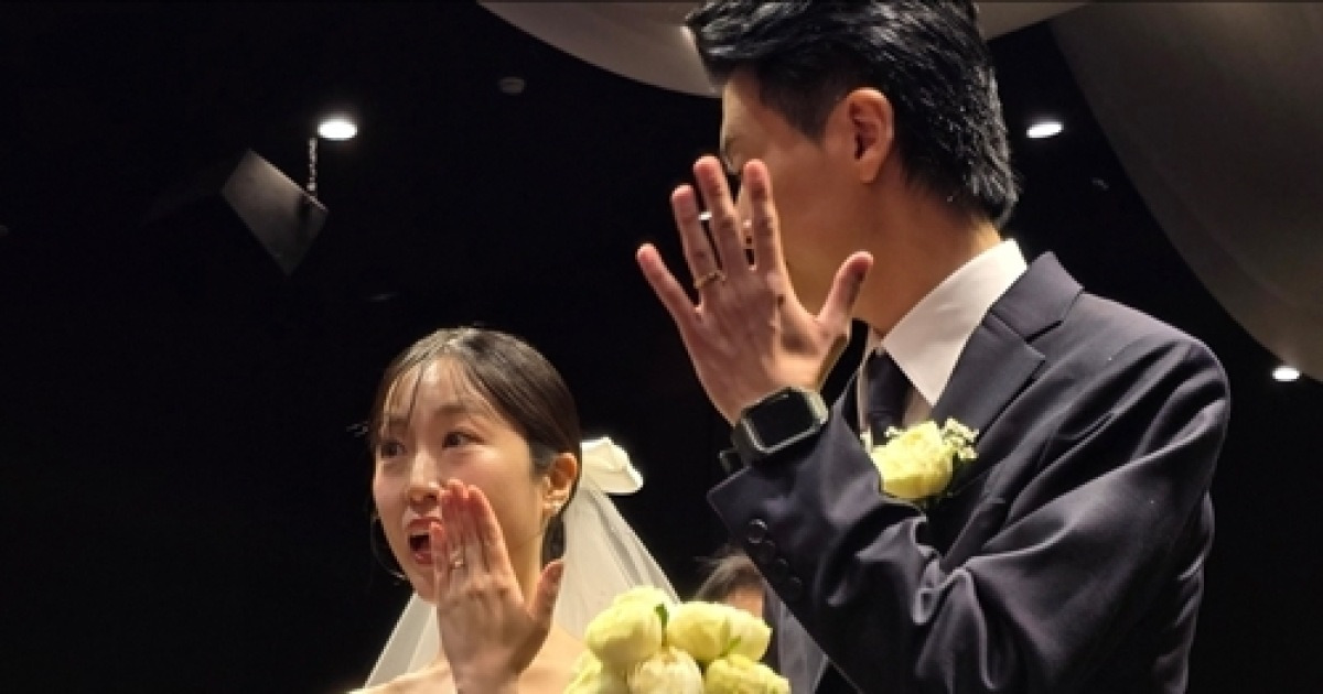 [단독]오지환♥나누리, 오늘(19일) 발리로 신혼여행…“행복해서 계속 눈물이 났다”