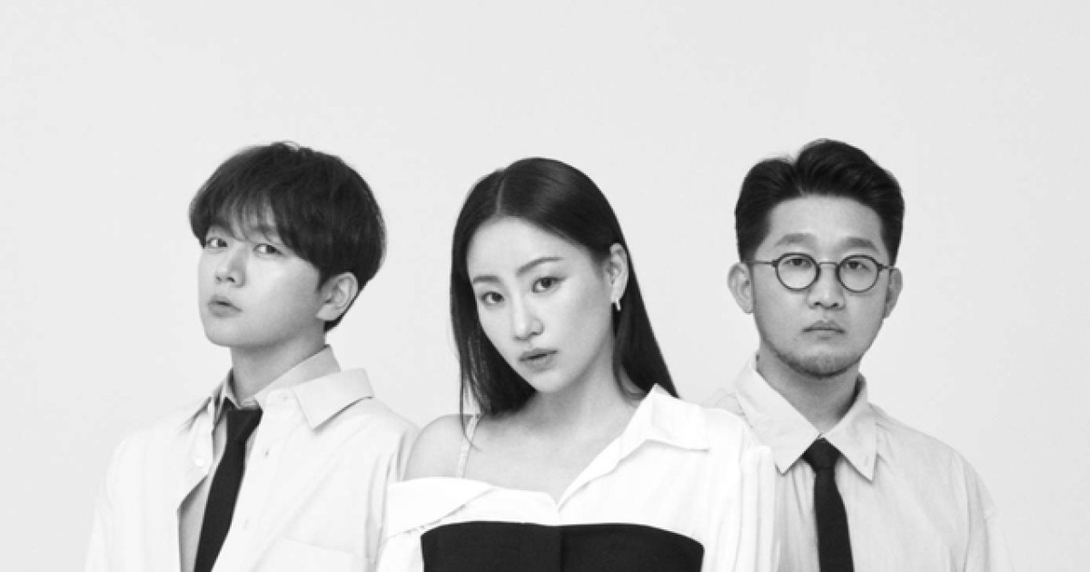 어반자카파, 4년 만에 새 EP 'STAY' 발매 확정
