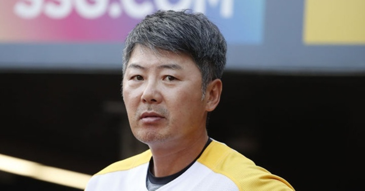 두산, 김원형 감독 계약서에 이례적 ‘옵션’ 조항 삽입, ‘2+1년’ 계약 
