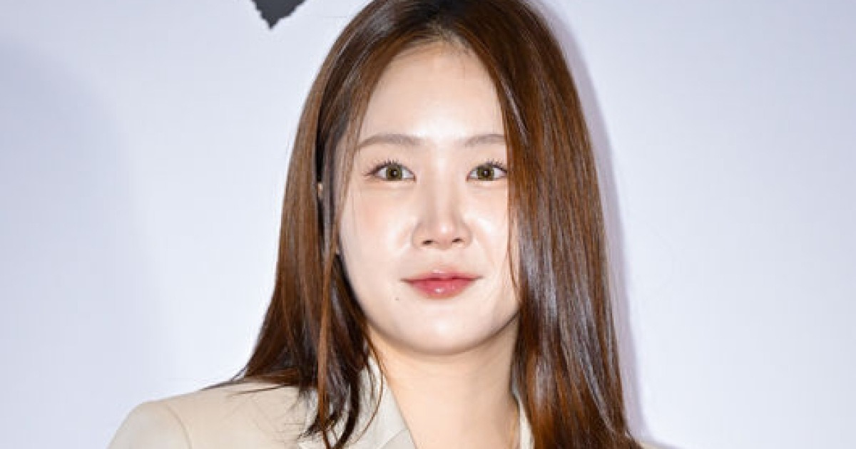 소유, 만취 목격담 부인 “소량 음주 문제無..인종차별 모멸감 계속”(종합) [공식]