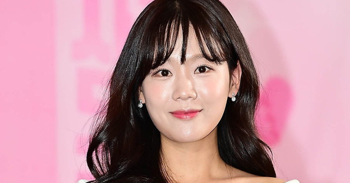 [단독] 오효주 아나운서, ♥2세 연하와 결혼 "3년 열애…자녀는 늦지 않게" (인터뷰)