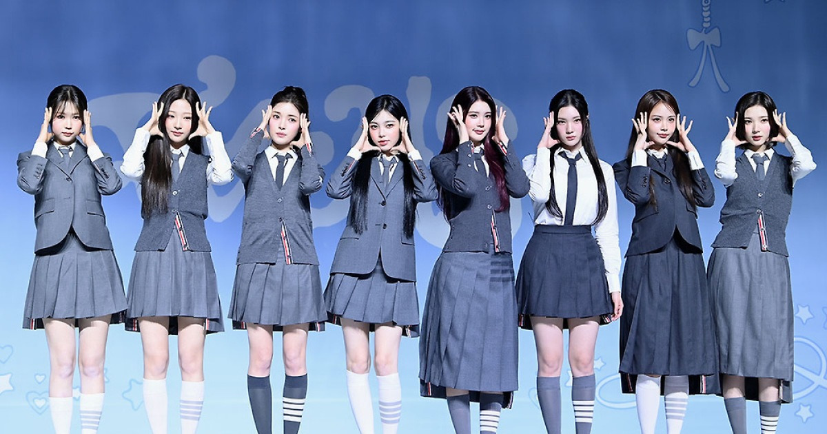 하츠투하츠, 데뷔 1년도 안 됐는데…'인기 지표' 대학축제 러브콜 "떼창 영광" (엑's 현장)[종합]
