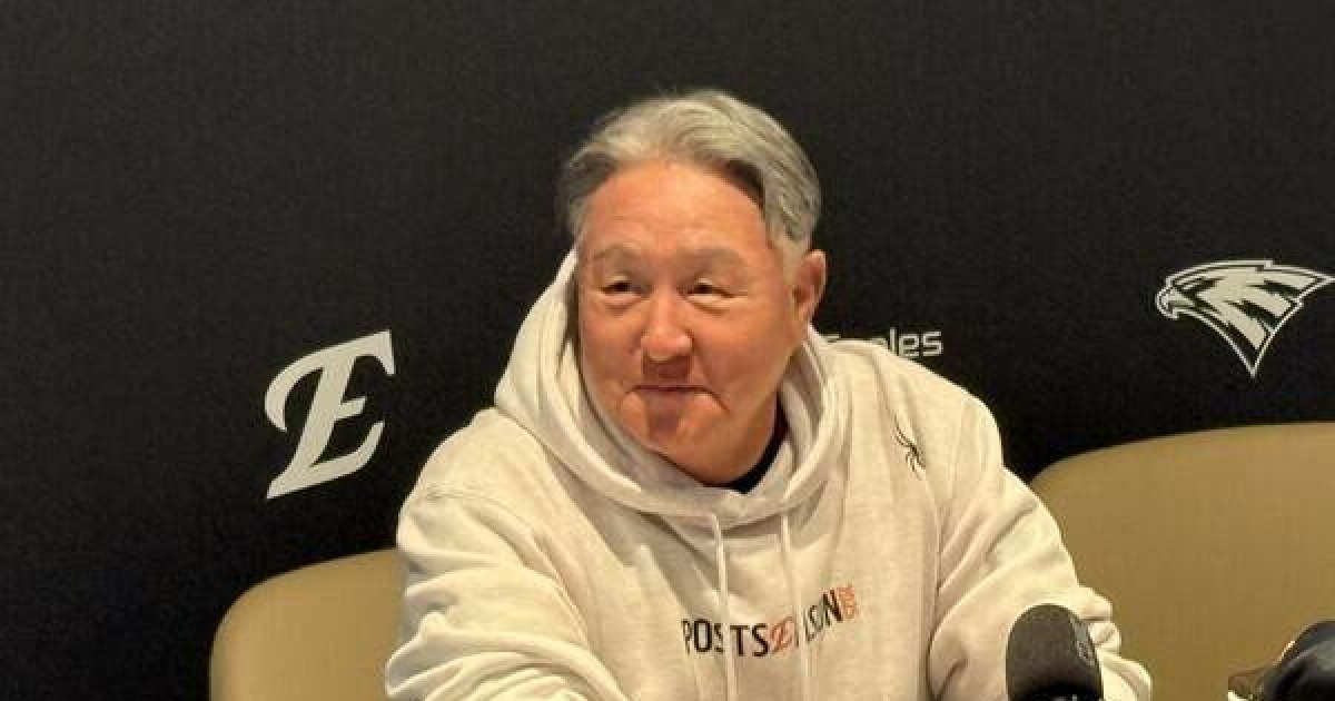 PO 4차전 정우주 선발 등판… 김경문 "4차전 문동주 휴식, 김서현 등판할 것"