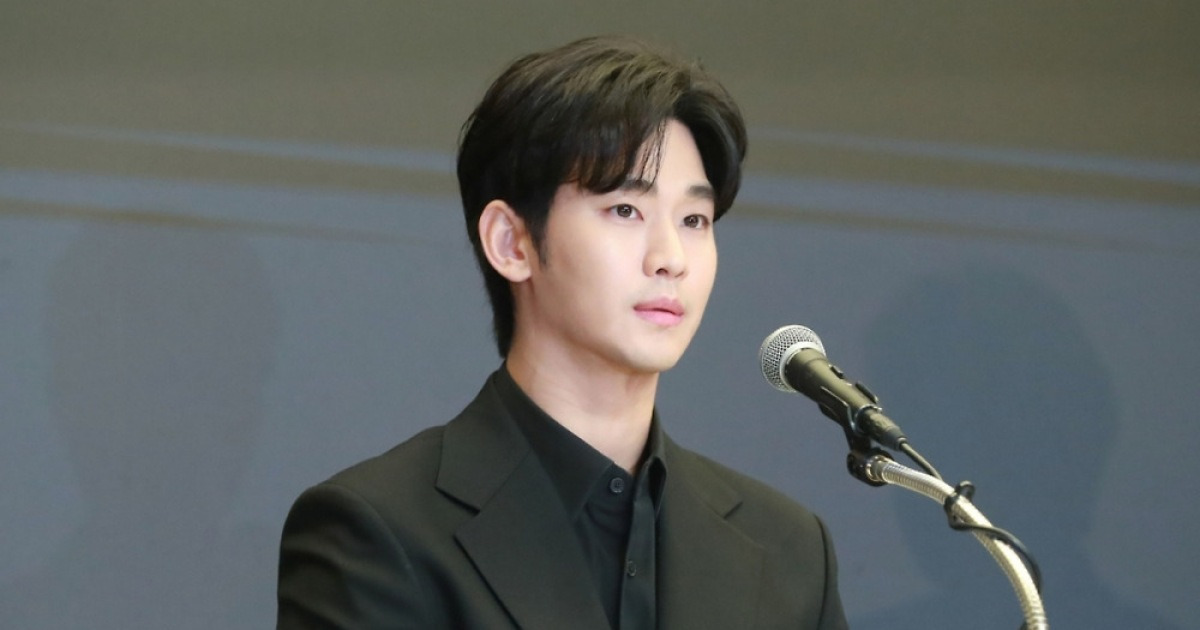 [단독]논란 정면돌파 7개월만..김수현, '5억 소송' 첫 재판