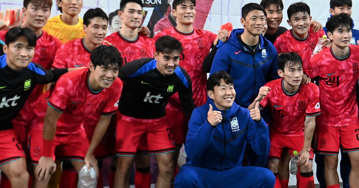 [공식발표]"박항서 새 대표팀 감독 취임→황당" KFA, 월드컵 앞두고 '가짜뉴스' 적극 대응…법적 조치 착수