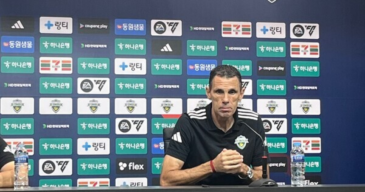 [k1.issue] 'PL 출신' 포옛 감독, 최악은 면했다...'SNS 판정 불만' 제재금 300만원→감독상 자격 유지