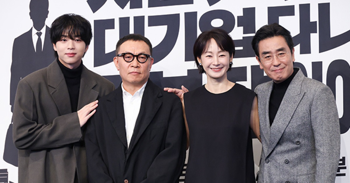 '김 부장 이야기' 꼰대 된 류승룡, 시청률 두 자릿수 정조준 [ST종합]