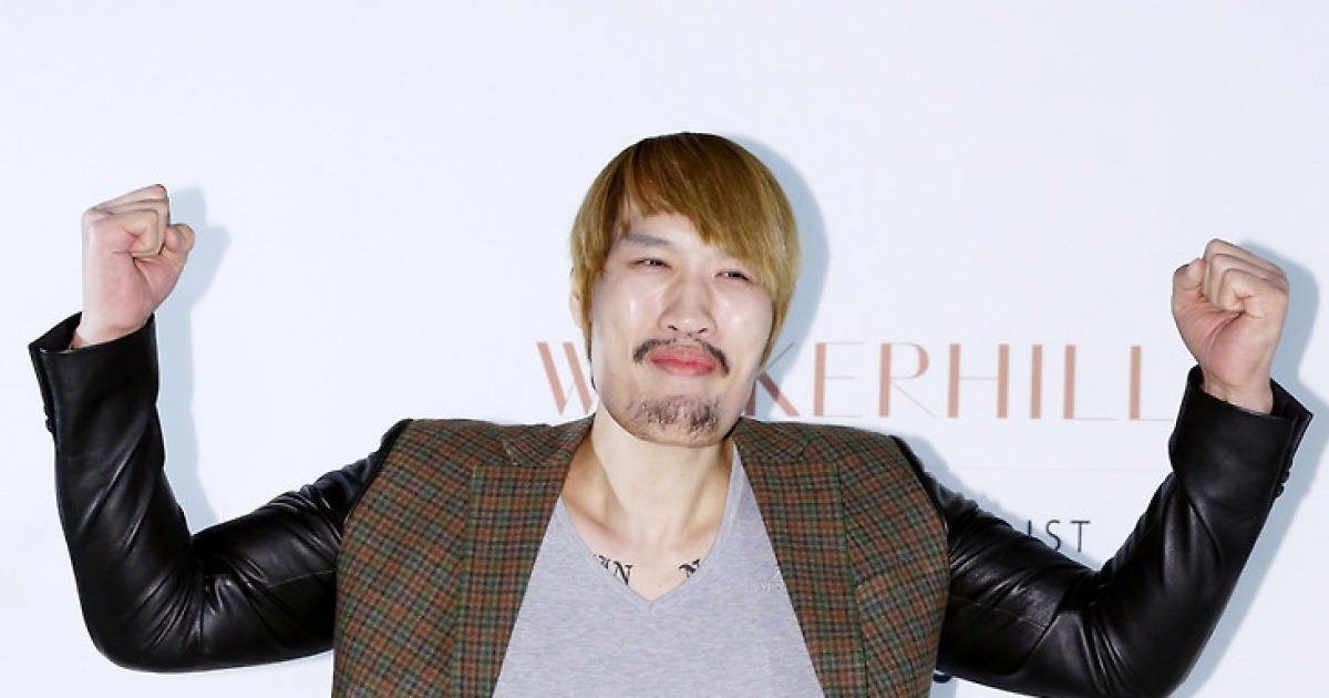 [단독]톱 of 톱스타들의 예능..최홍만, 유재석 '유퀴즈' 부름 받았다