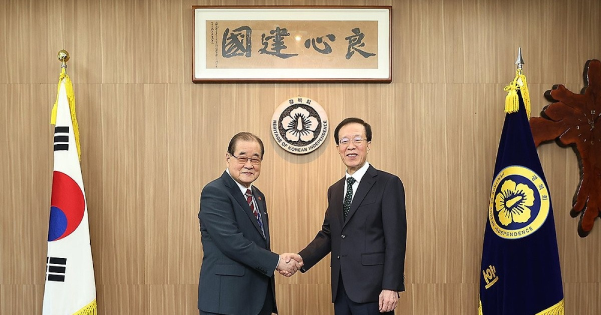이석연 국민통합위원장, 이종찬 광복회장 예방