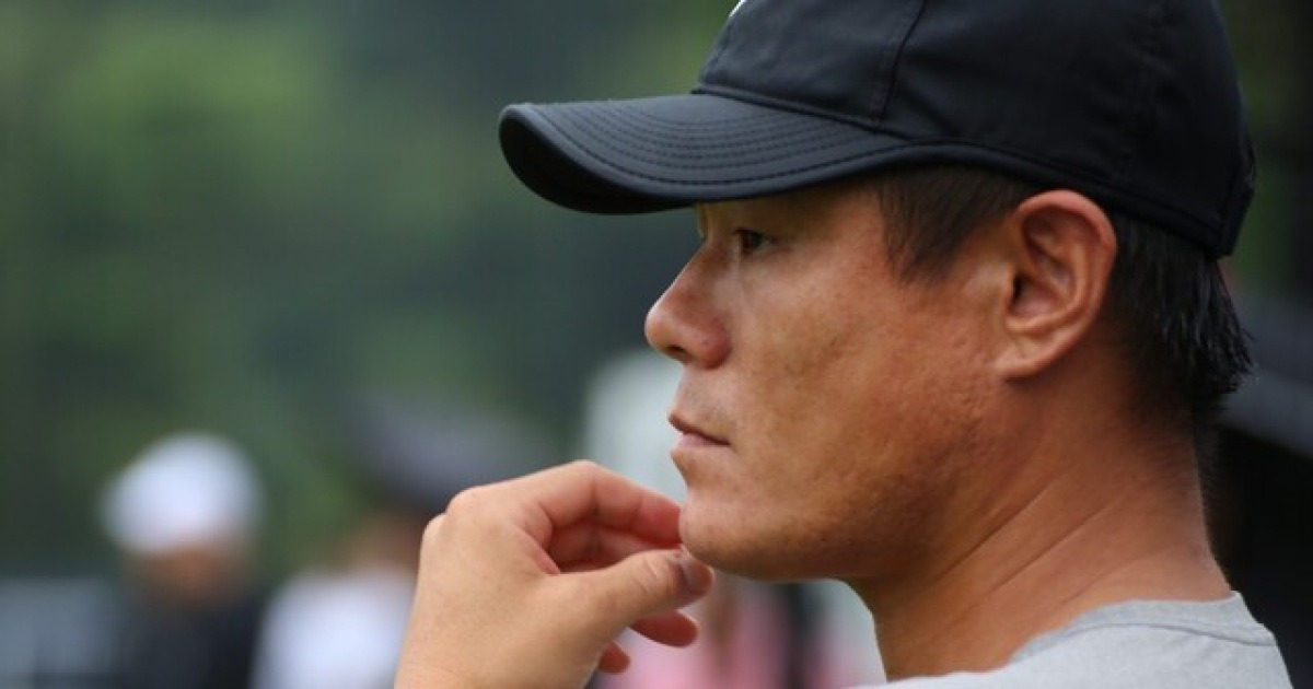 '미친 지도력' 2년도 안돼 프로에 27명 배출... 韓 독립구단서 선수 발굴 능력 펼치는 'K리그 레전드' 최성환 감독