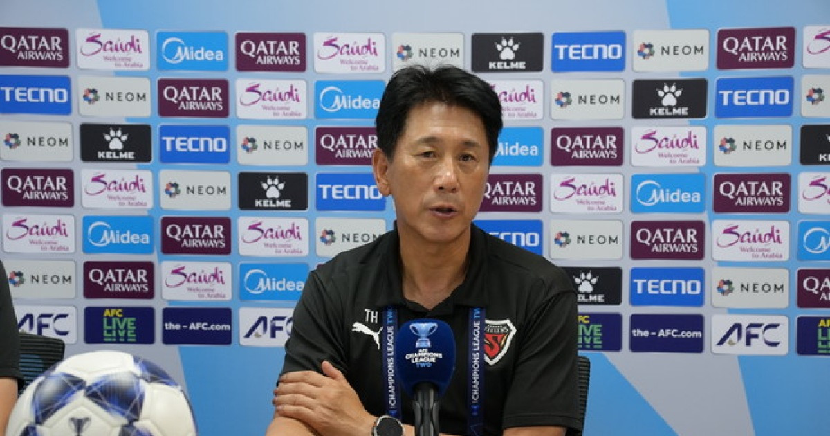 '15초 실점 후 패배' 박태하 포항 감독, "상대가 잘해서라기보다는 우리 의지가 부족했다"