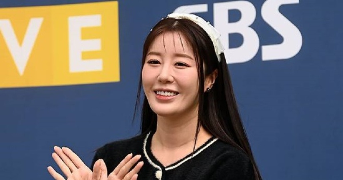 [단독] '40세' 나비, 둘째 임신 "올해 아니면 늦을까봐, 성별? 주변은 딸 원하지만…" (인터뷰)
