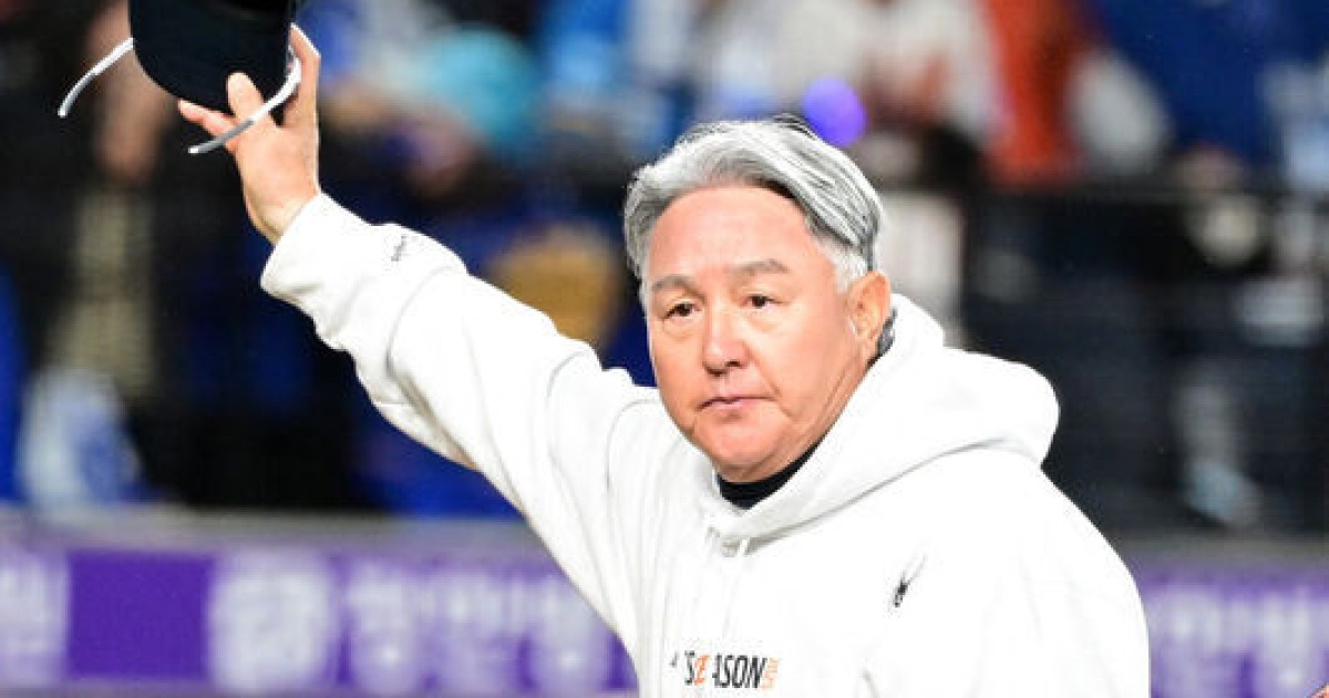 ‘불펜’ 문동주 MVP 받았는데, 김경문 왜 “KS도 그러면 희망 없다”고 했나…전격 선발 복귀→1차전 맡을까 [PO5]