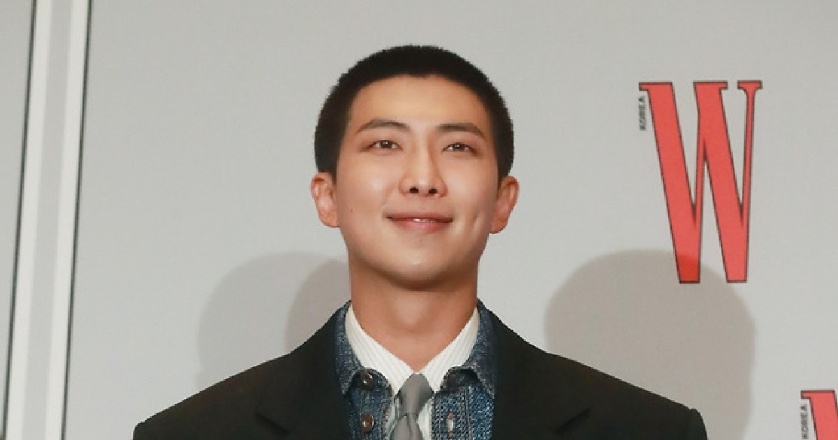 방탄소년단 RM, APEC CEO 서밋서 기조연설..K팝 가수 최초